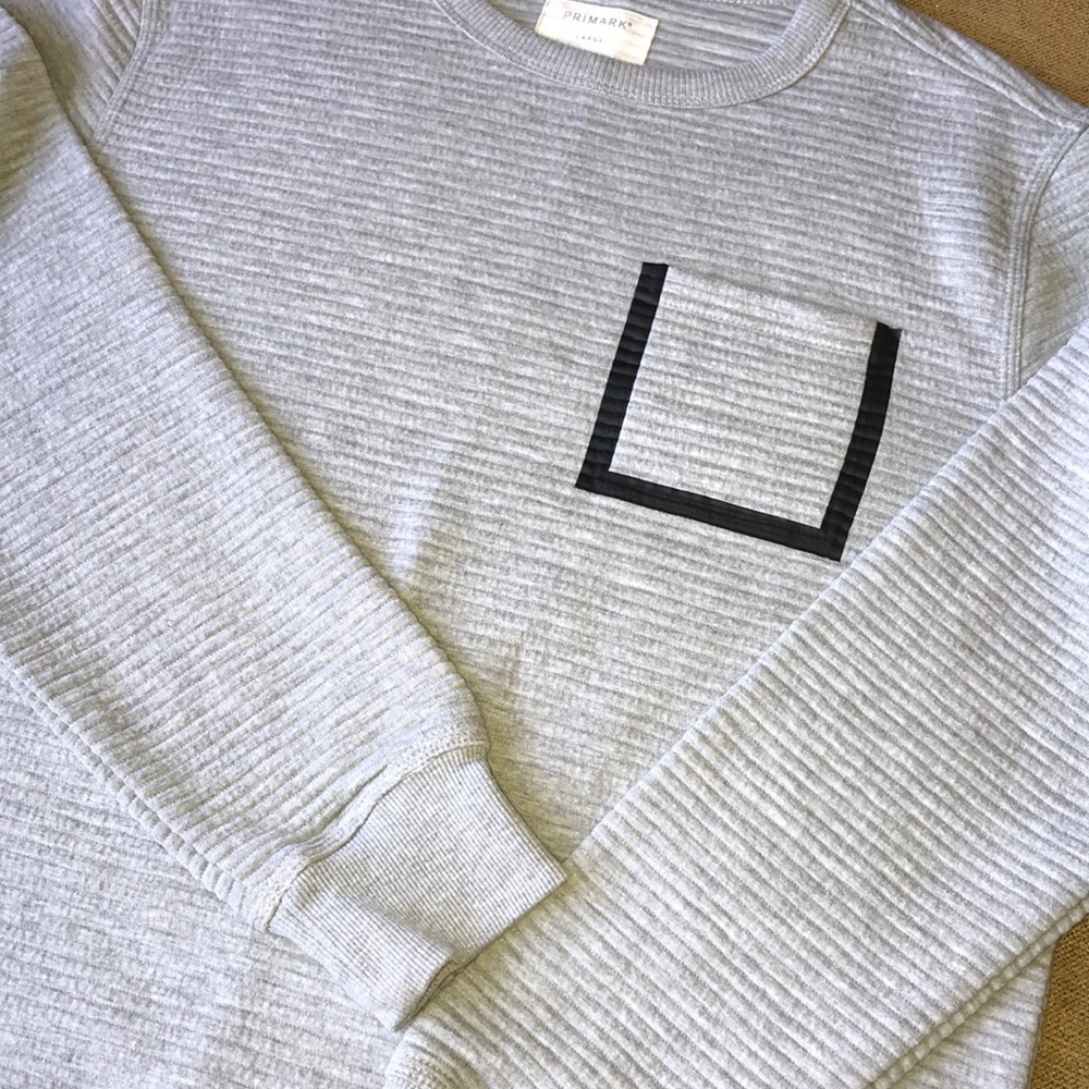 Ridged gray sweater